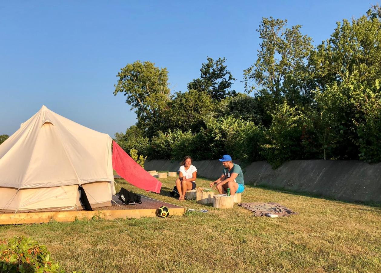 O2 Camping Longueville  ภายนอก รูปภาพ