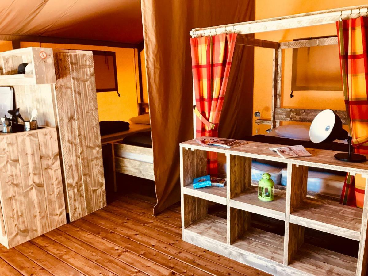 O2 Camping Longueville  ภายนอก รูปภาพ